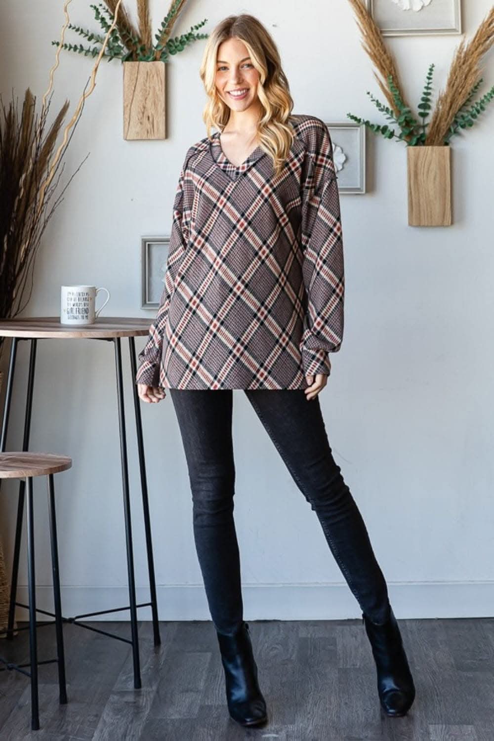 Plaid V-neck tee with seam detail - Love Salve